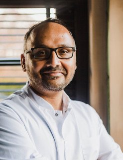 Drs. Veerander Ghotra