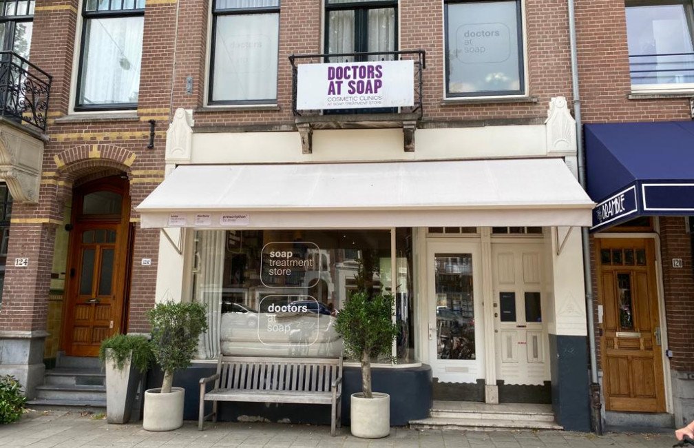 Doctors at Soap van Baerlestraat Amsterdam