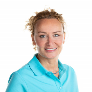 Drs. Alexandra Chelly