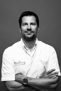 Dr. Menno Huikeshoven