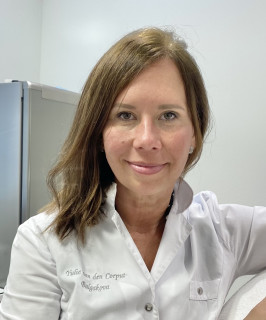 Drs. Yulia van den Corput-Bulgakova
