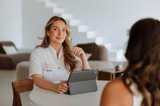 Drs. Rachel Dijkstra