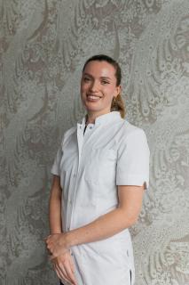 Drs. Paula Blom