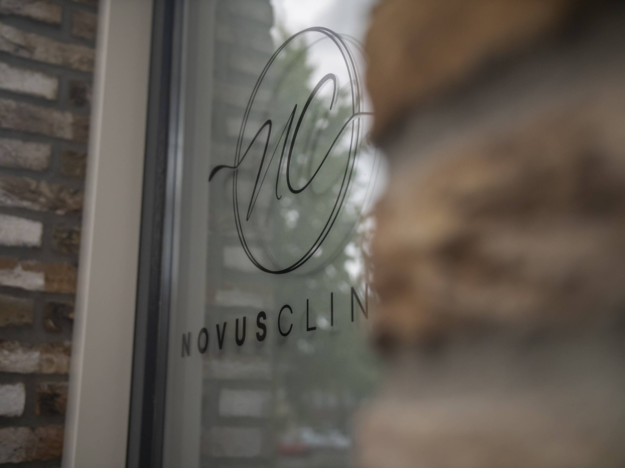 Drs. Nazanin Mozafari (Dokter Naas)