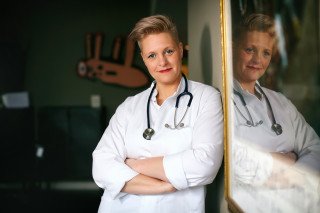 Drs. Sharon Broertjes-Ederzeel