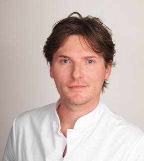 Drs. Olivier Roderik