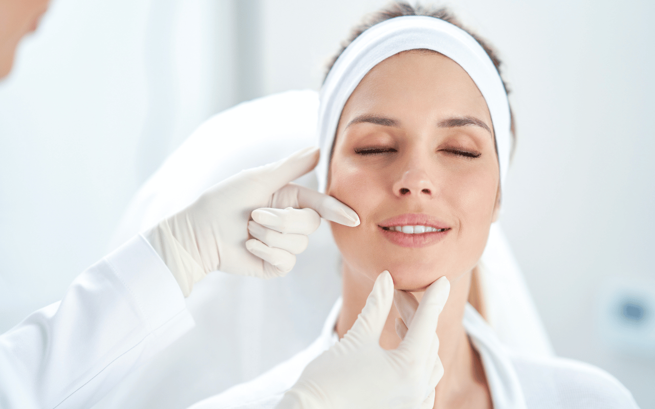 Botox, fillers of toch een skinbooster? Dit is het verschil tussen de ‘Grote Drie’