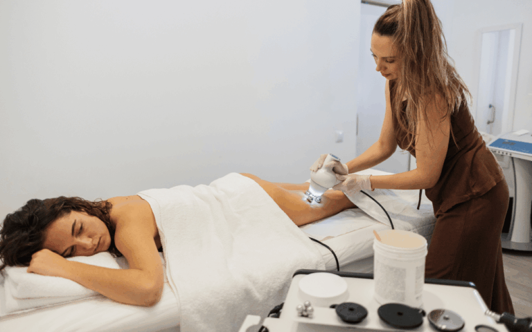 ‘Stofzuiger’ tegen sinaasappelhuid: is BodyFX het einde van cellulitis?